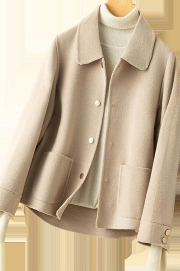 ClassicCozy Wollmantel mit Knöpfen – Wärme trifft auf zeitlosen Stil