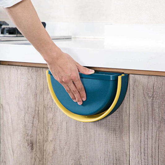 Upgrade Your Kitchen with our Space-Saving Folding Waste Bin